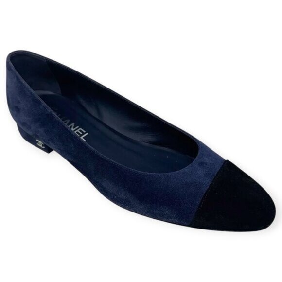 Chanel Navy Blue CC Logo Cap Toe Ballet Flats - Picture 2 of 10